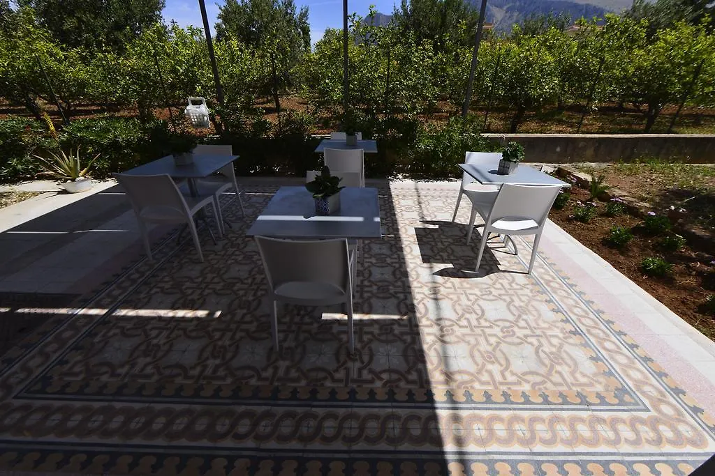 Miss Sicily B&B-1